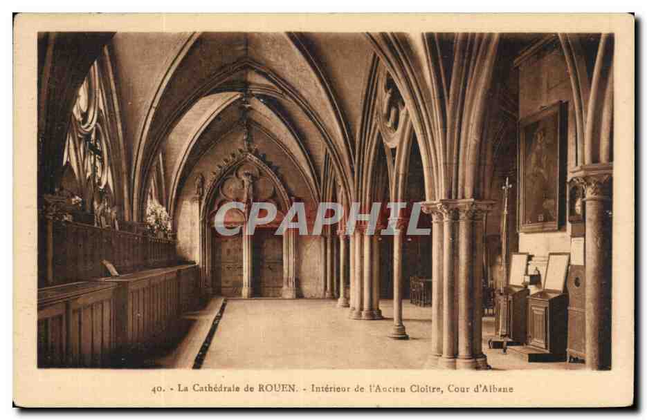CPA Rouen Cathedrale Interieur de l'ancien cloitre Cour d'Albane