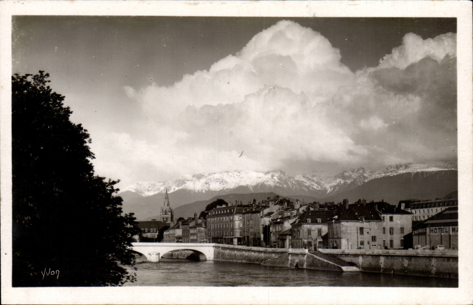 Grenoble (Isère) — Die Ufer der Isère und die Alpen — Éditions La Douce France