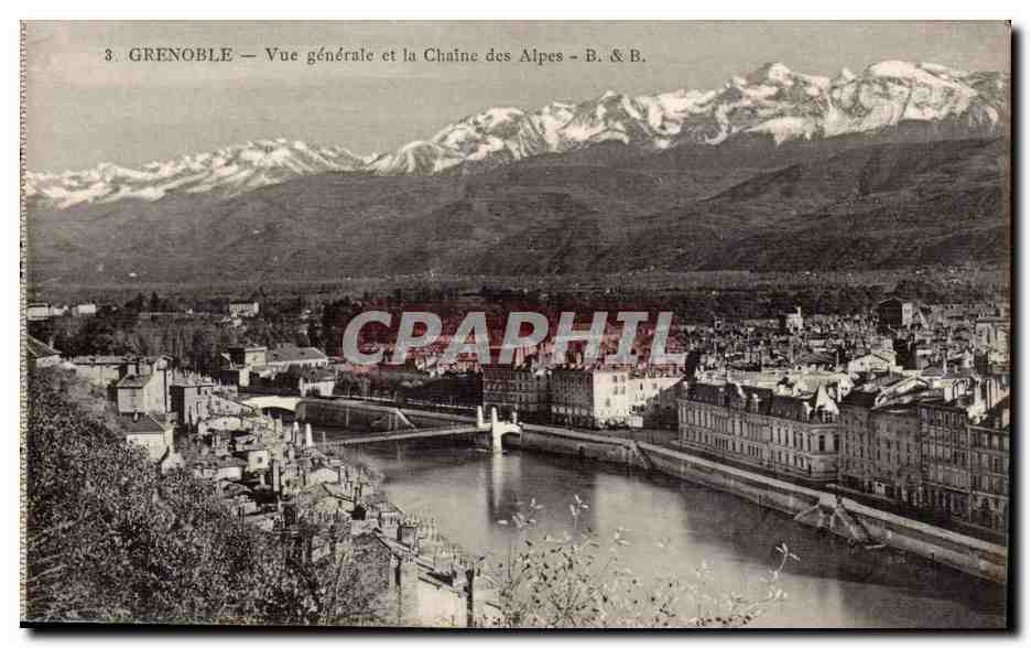 Grenoble — Vue générale et la Chaîne des Alpes — B. & B.
