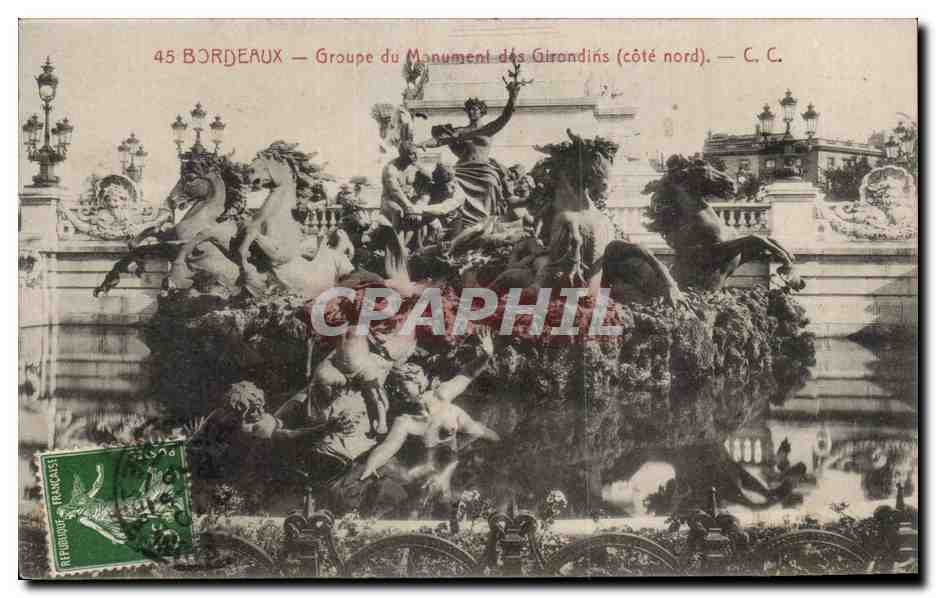 CPA Bordeaux Groupe du Monument des Girondins