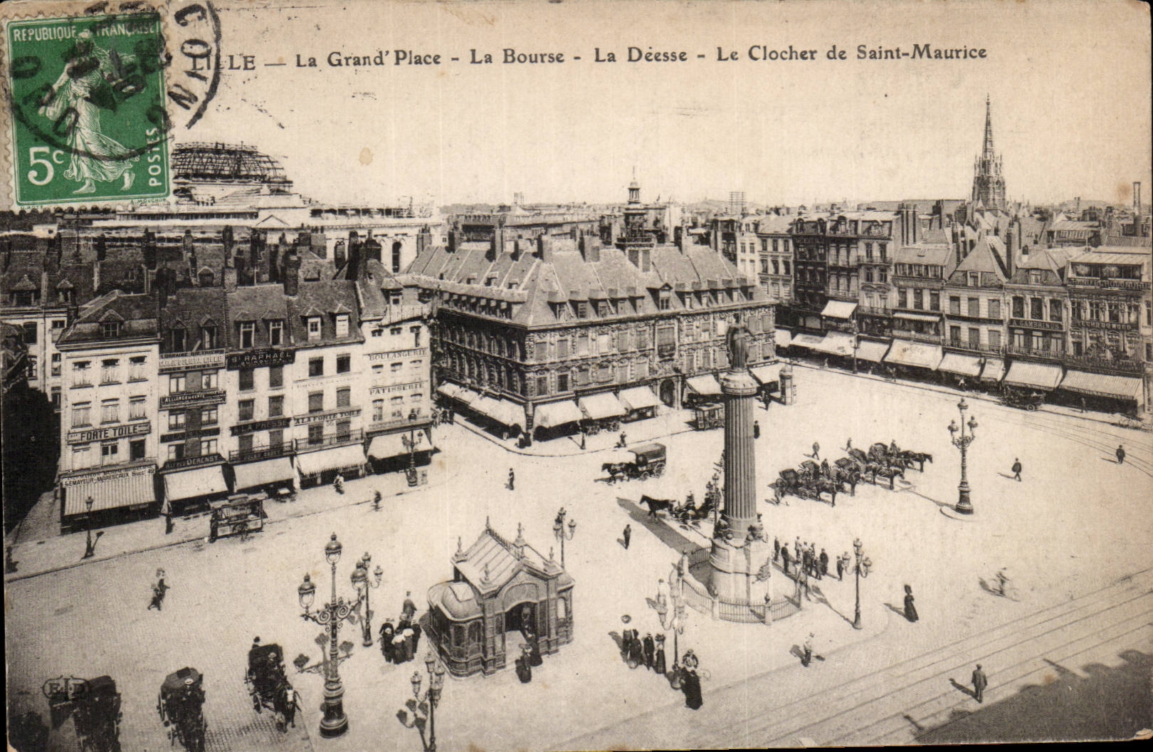 CPA Lille La grand place La Bourse La deesse le clocher de Saint Maurice