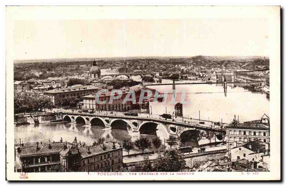 CPA Toulouse Vue generale sur la Garonne 