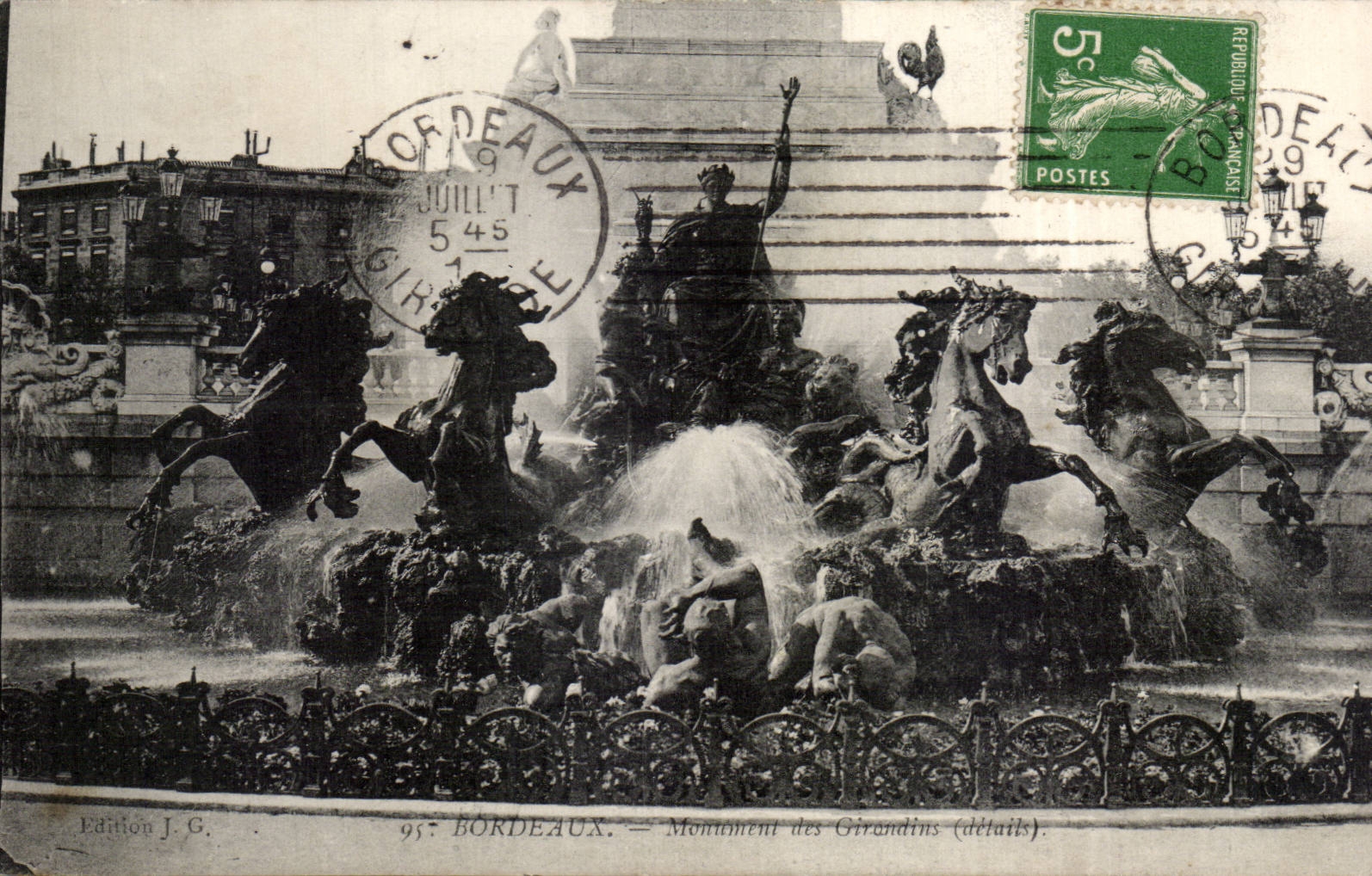 CPA Bordeaux Monument des Girondins
