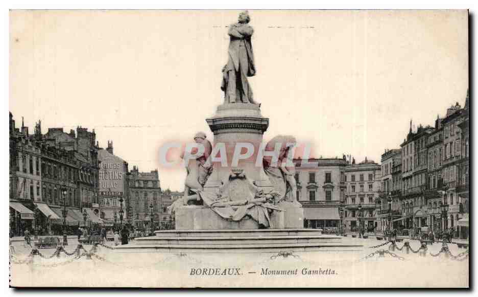 CPA Bordeaux Monument Gambetta