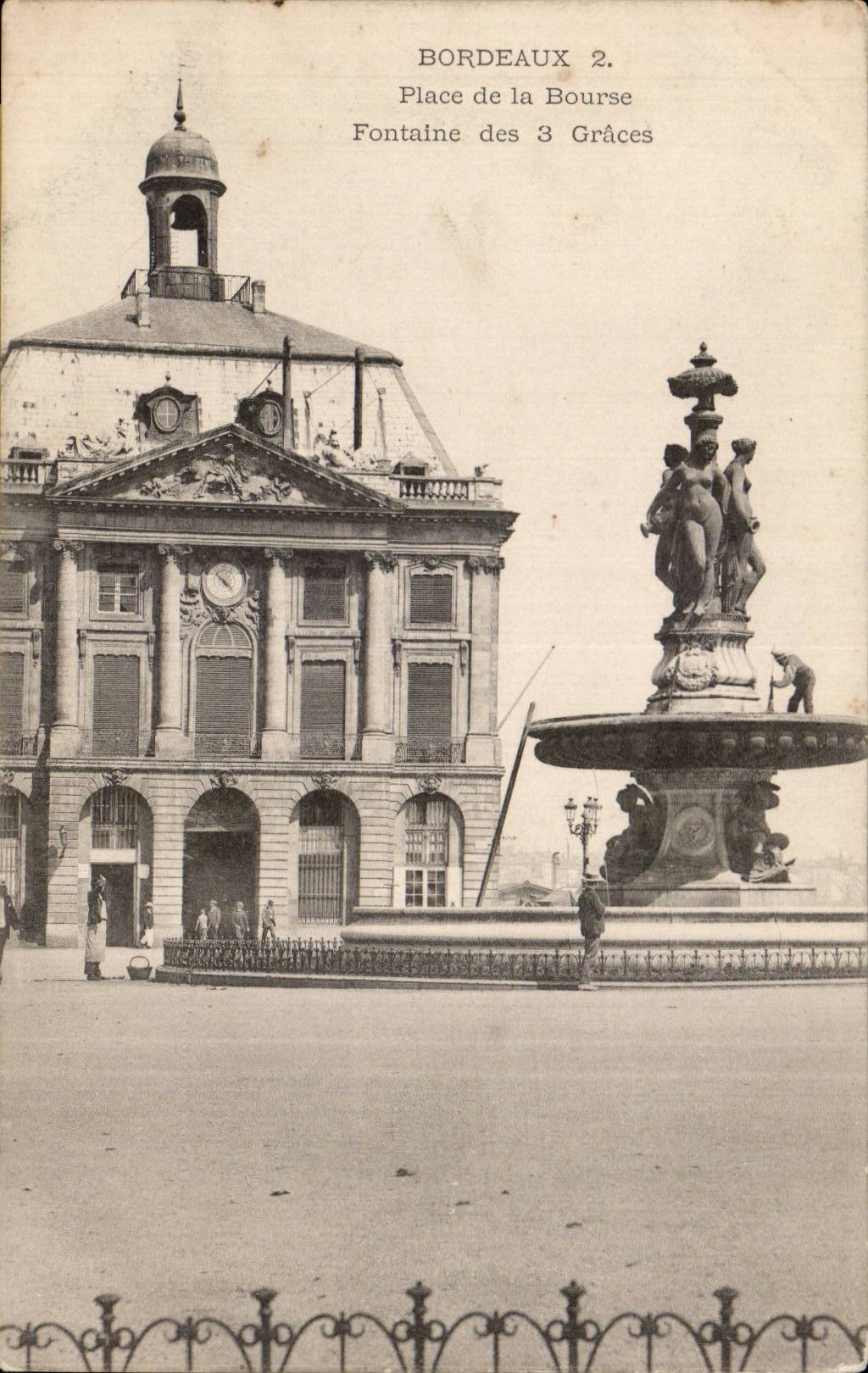 CPA Bordeaux Place de la Bourse Fontaine des 3 graces