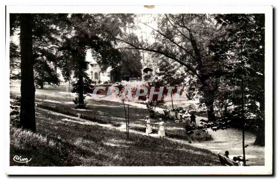 CPSM Lyon Parc du Vert Galant 