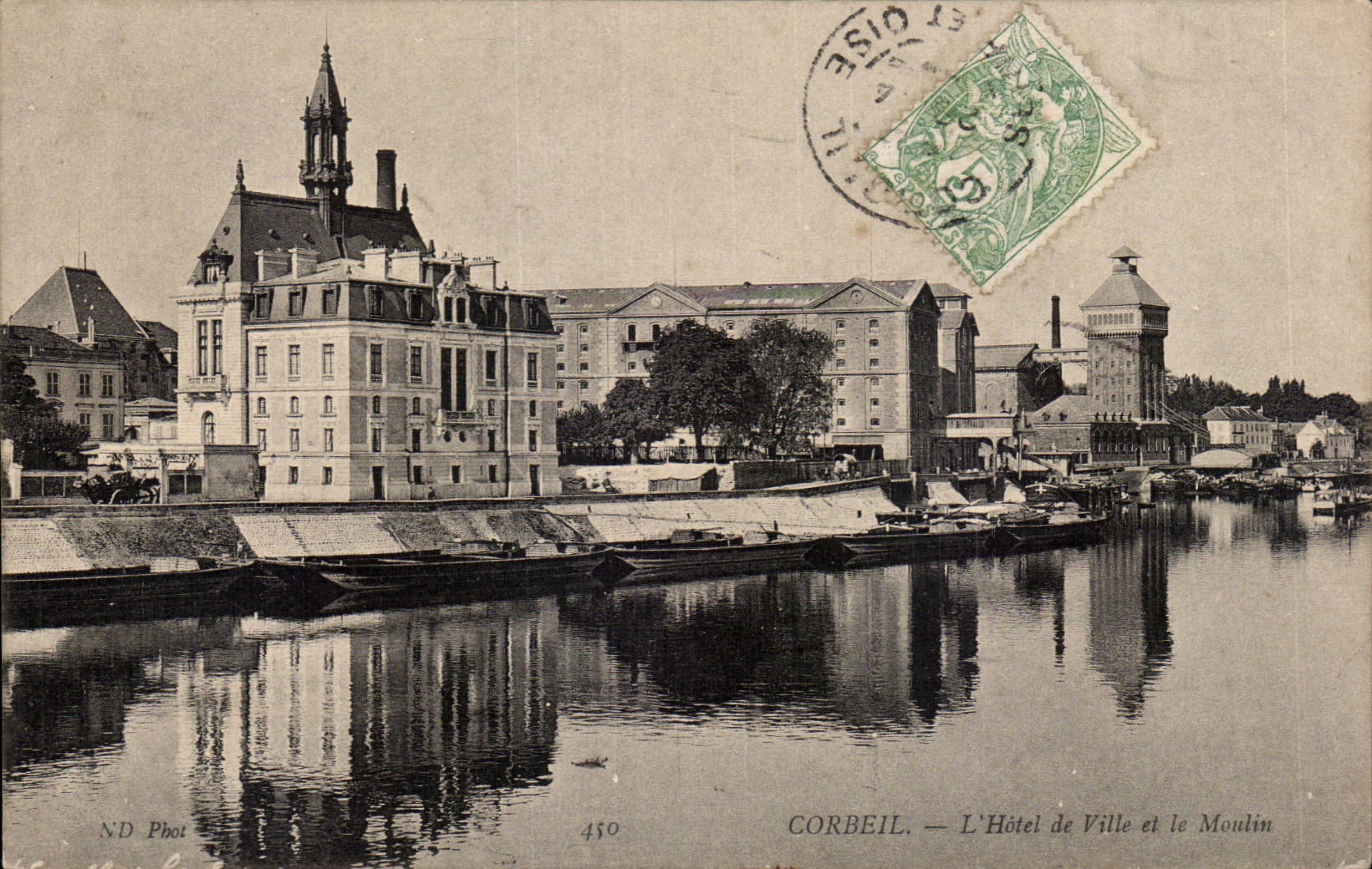 CPA Corbeil l hotel de ville et le moulin 