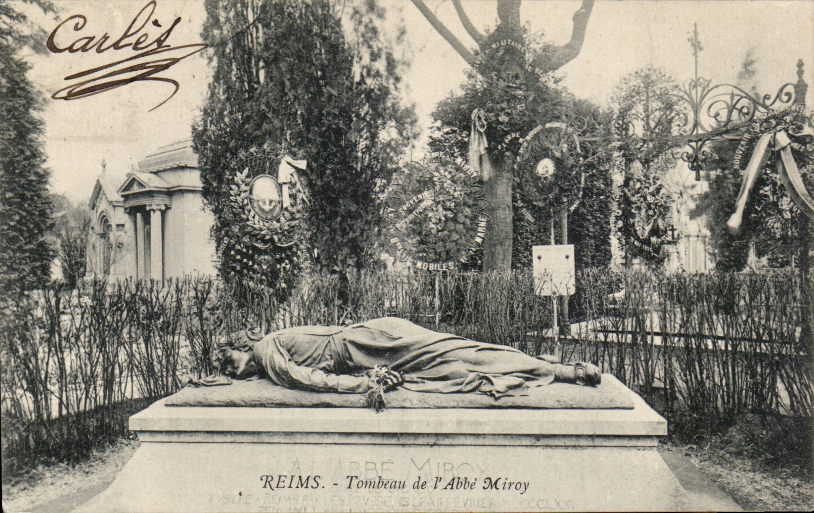 CPA Reims Tombeau de l abbe Miroy 