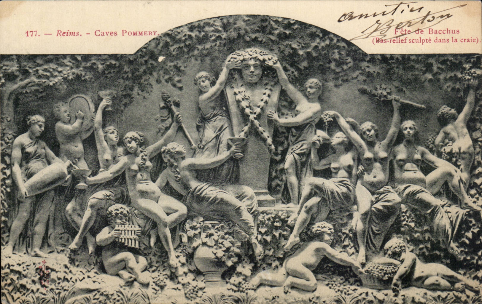 Reims - Caves Pommery — Fête de Bacchus (bas-relief sculpté dans la craie)