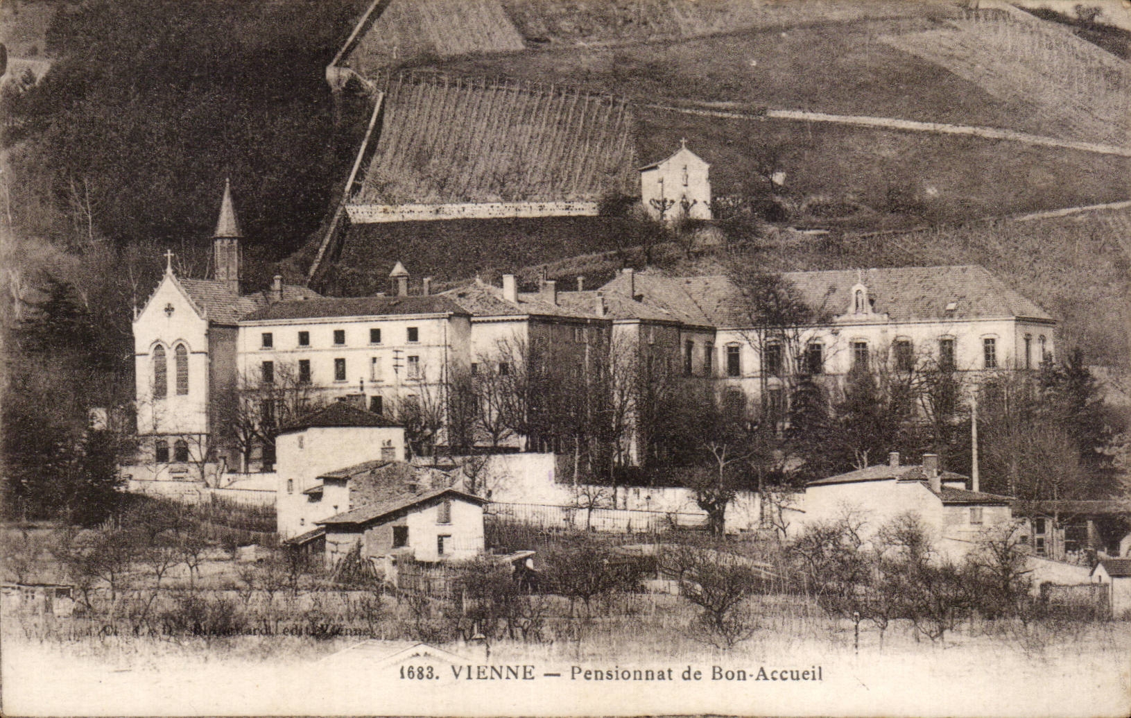 CPA Vienne Pensionna t de Bon accueil