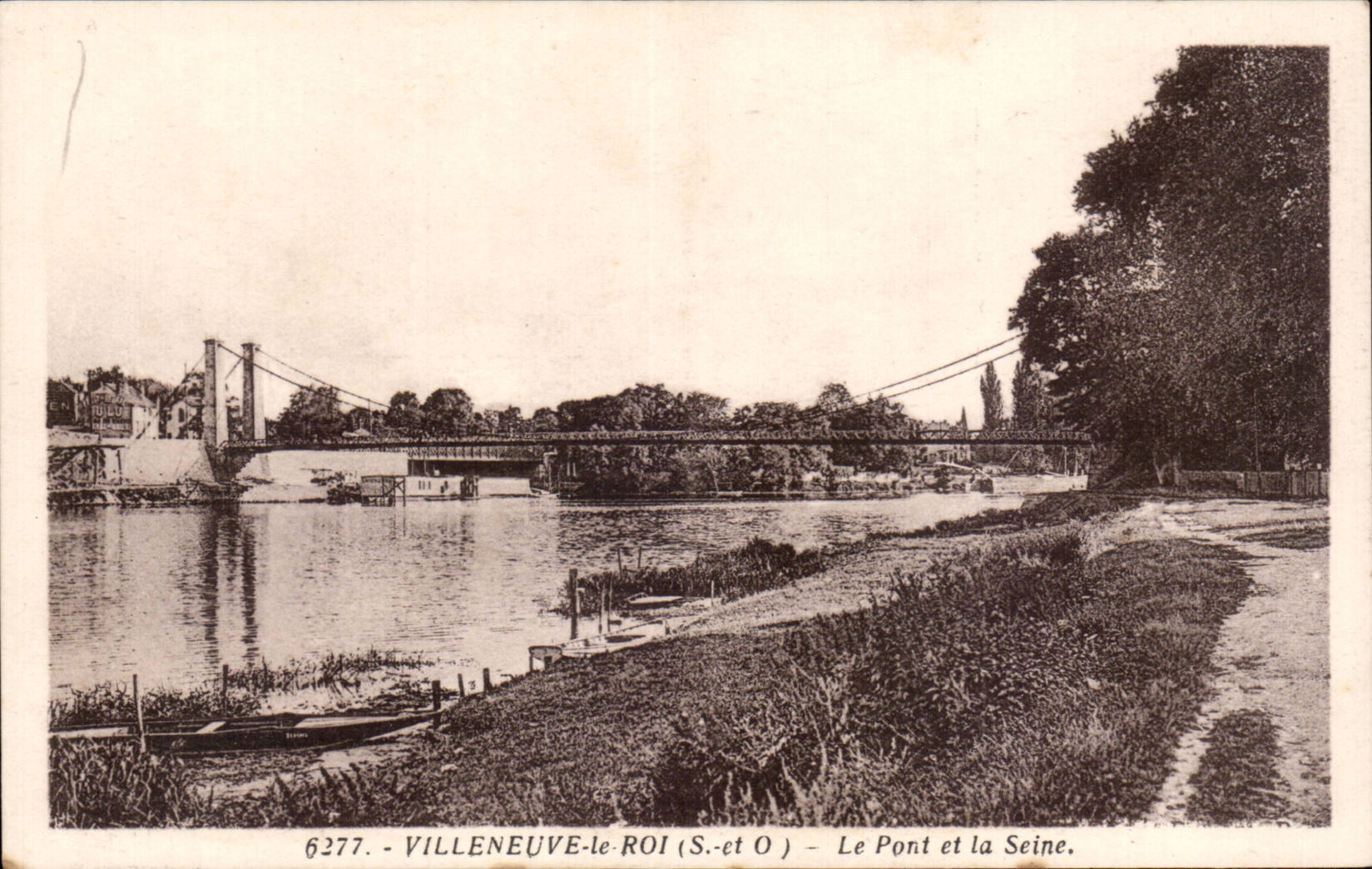 CPA Villeneuve le Roi Le pont et la Seine