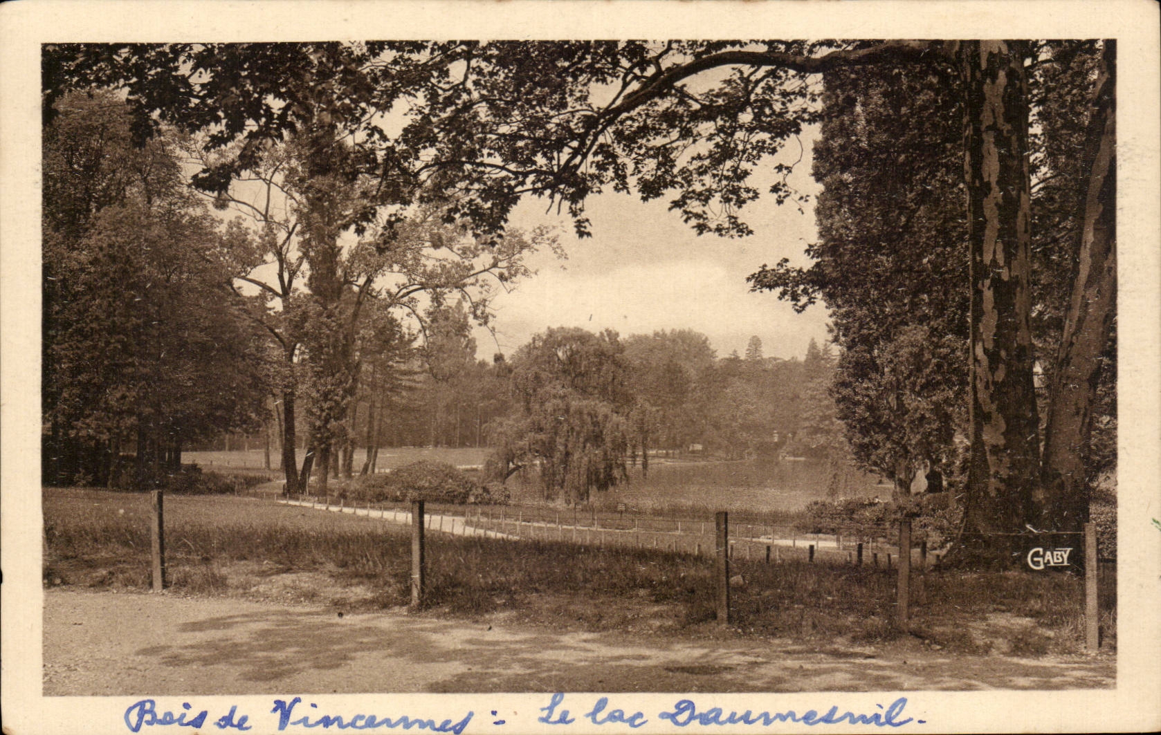 Bois de Vincennes : Le lac Daumesnil — Gaby