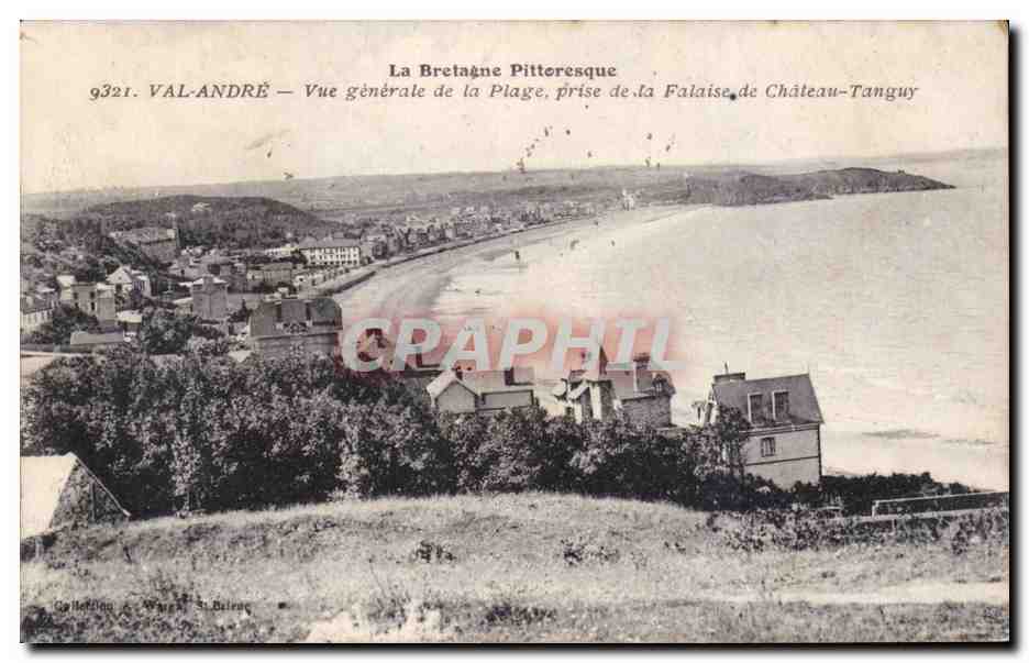 CPA Val Andre Vue generale de la plage prise de la falaise de Chateau Tanguy 