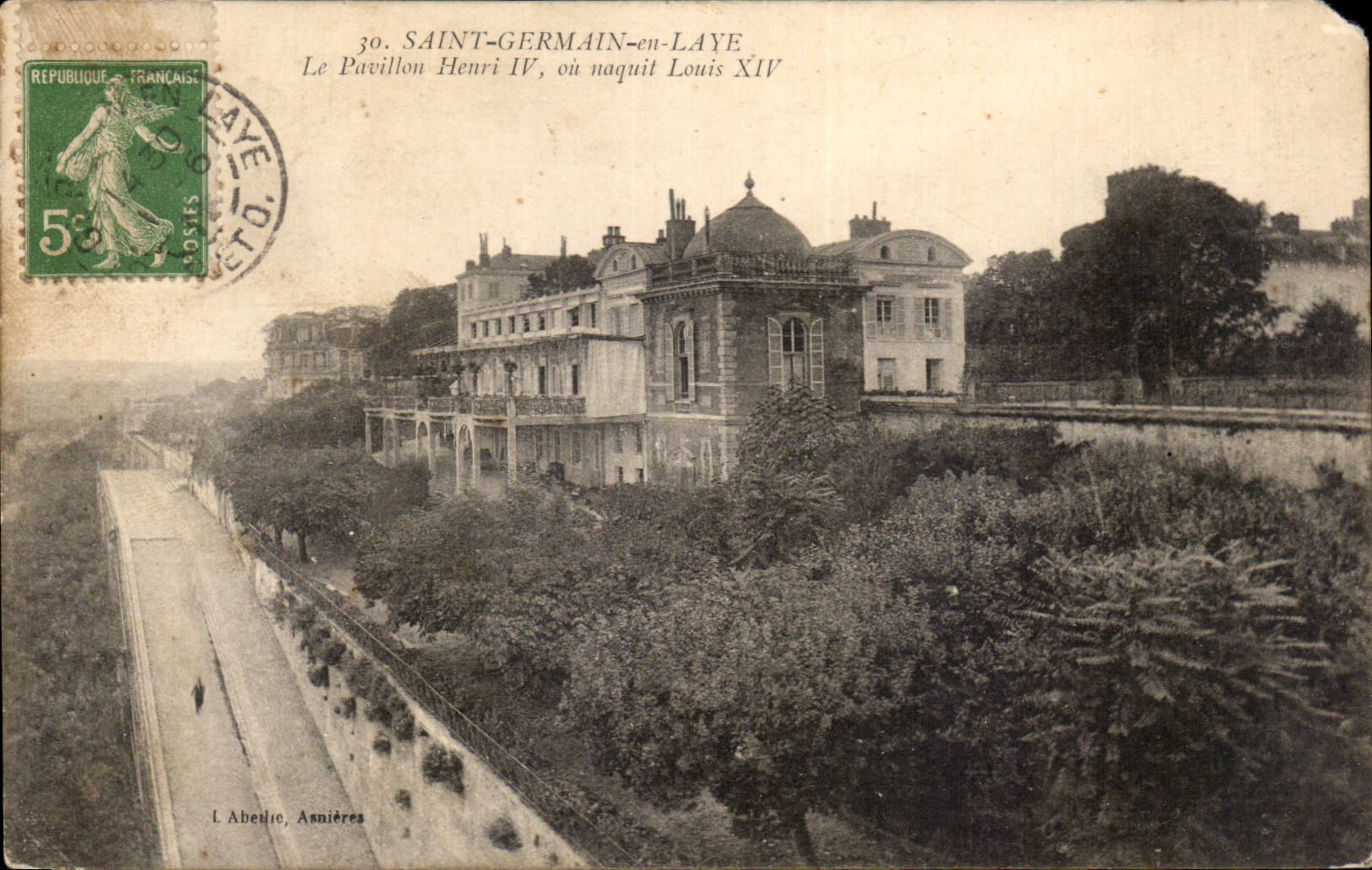 Saint-Germain-en-Laye — Le Pavillon Henri IV, où naquit Louis XIV — L. Abeulie, Asnières