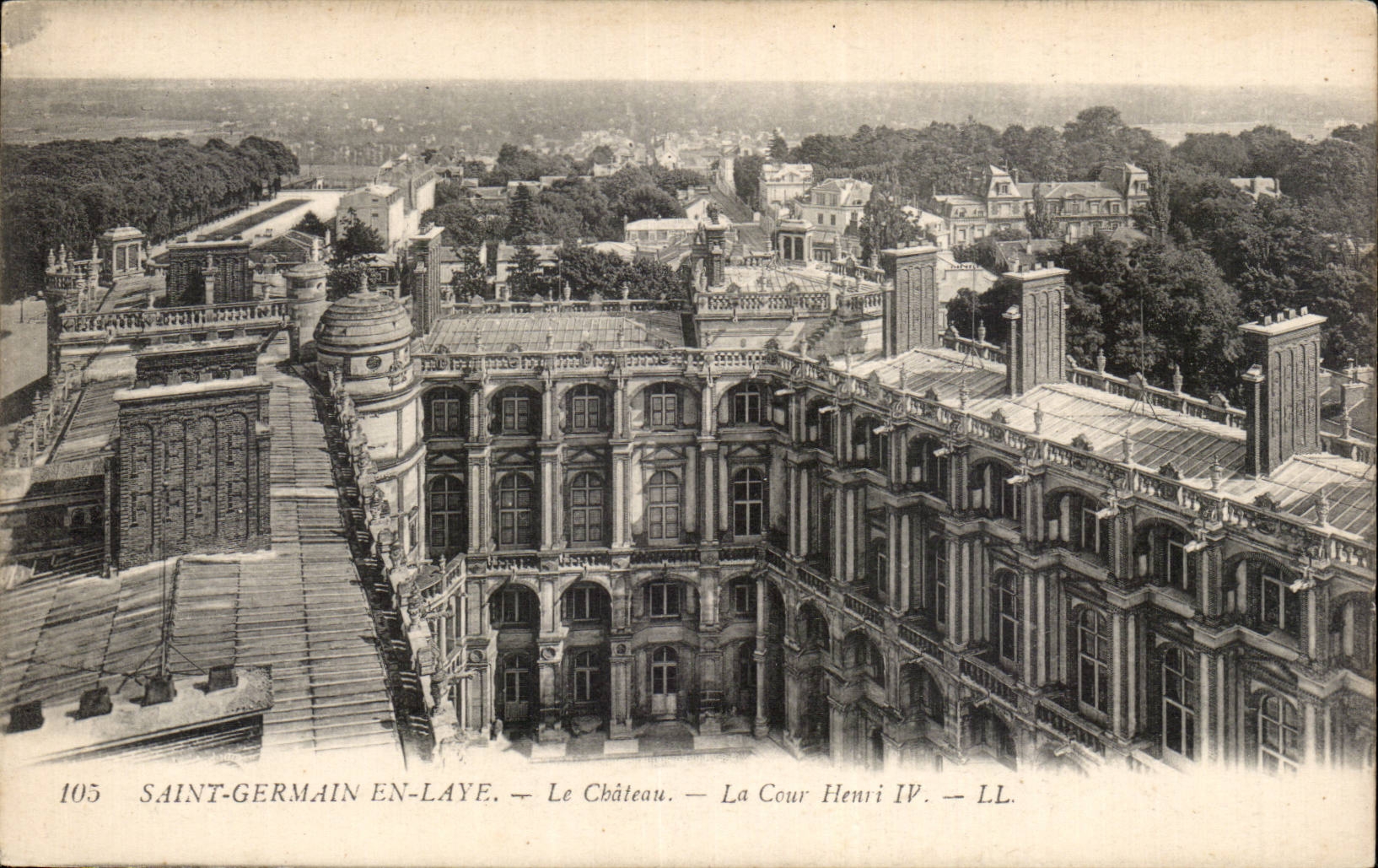 Saint-Germain-en-Laye — Le Château — La Cour Henri IV — LL. — n° 105