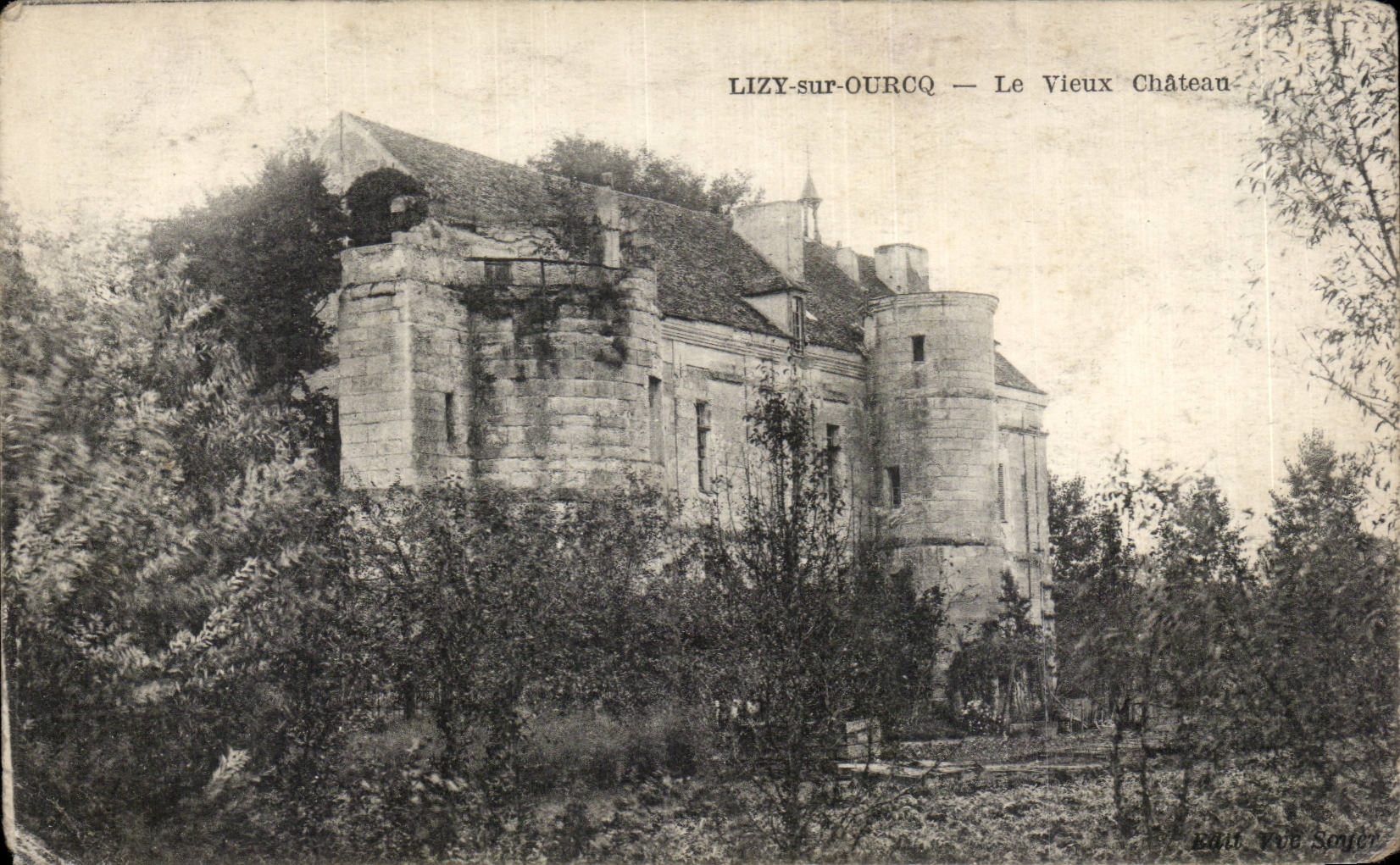 CPA Lizy sur Ourcq Le vieux chateau 