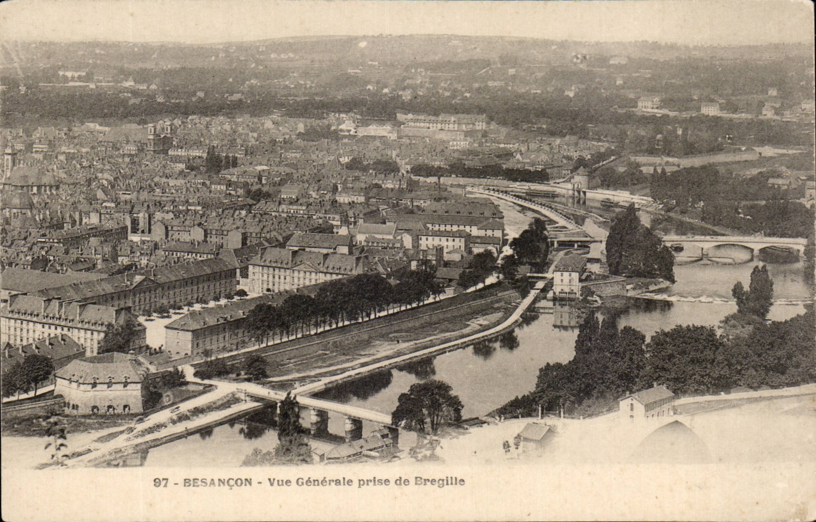 CPA Besancon Vue generale prise de Bregille