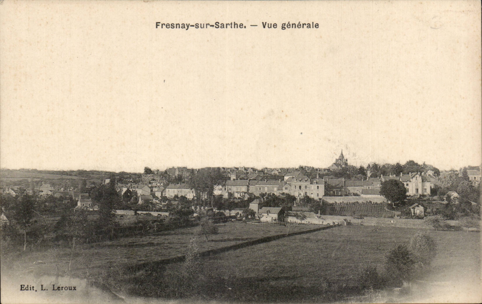 Fresnay-sur-Sarthe — Vue générale — Edit. L. Leroux