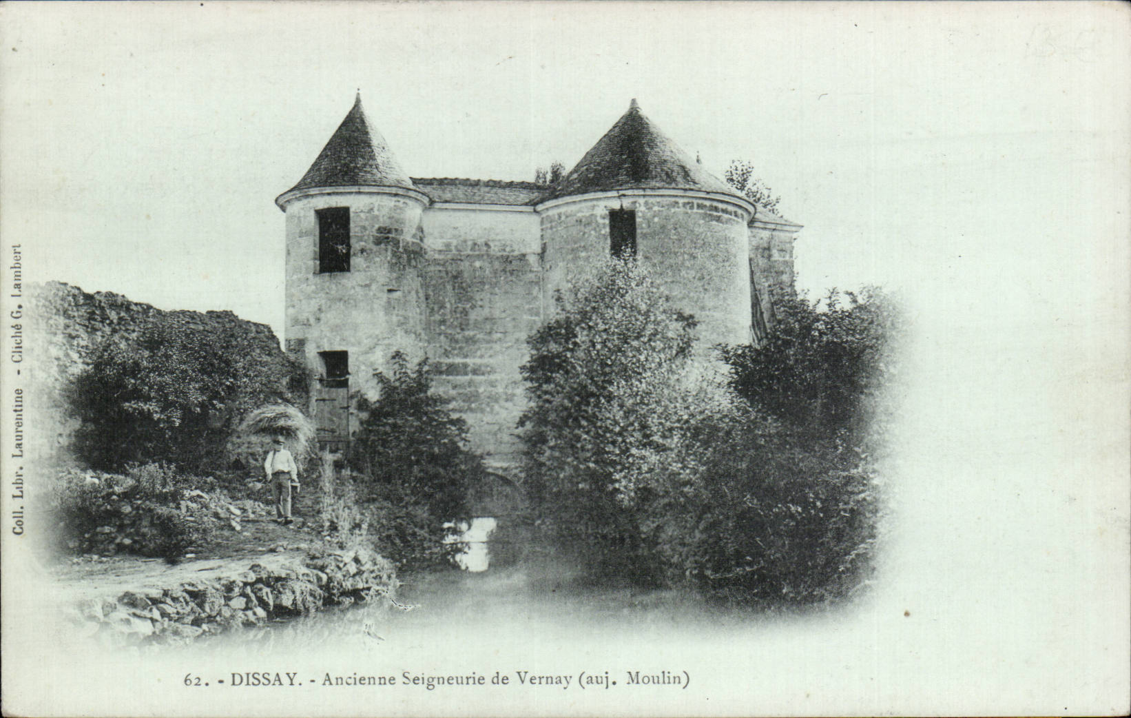 CPA Dissay Ancienne seigneuriale de Vernay (moulin)