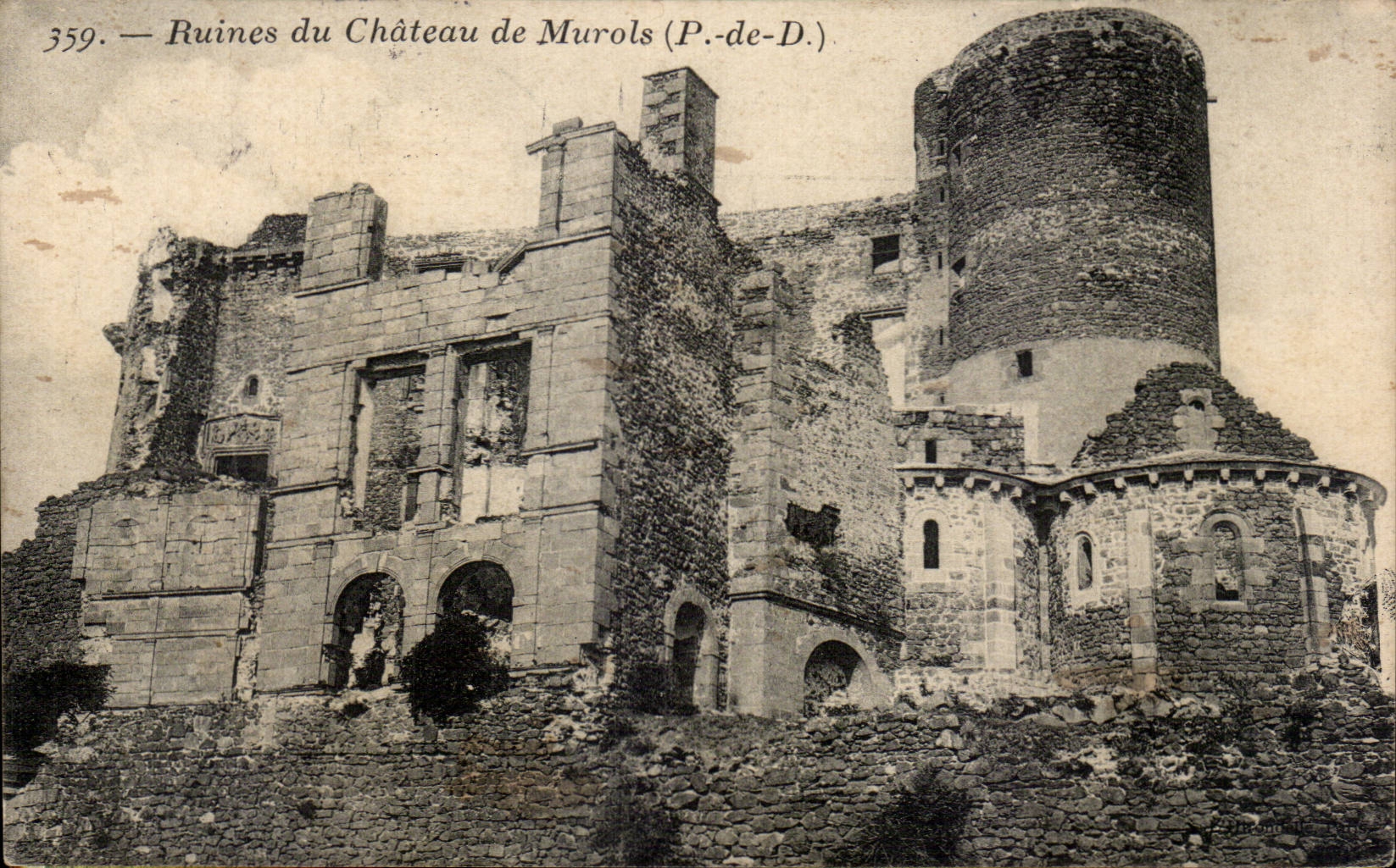 CPA Ruines du chateau de Murols