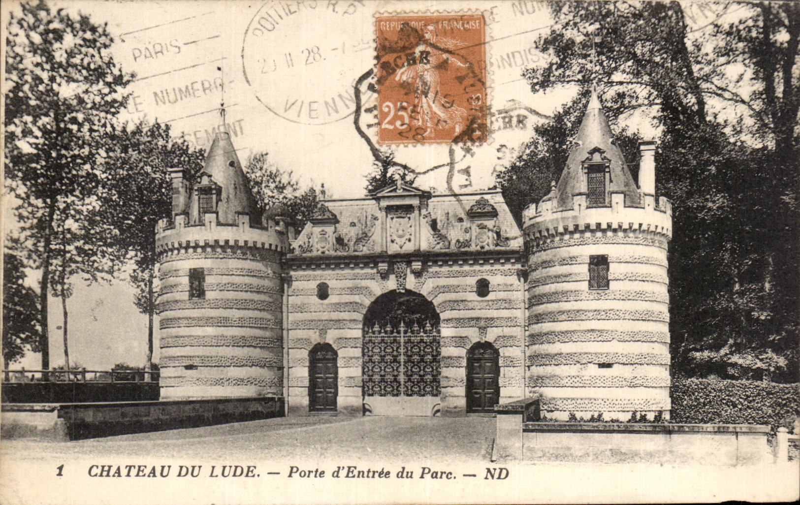 CPA Chateau de Lude Porte d entree du parc