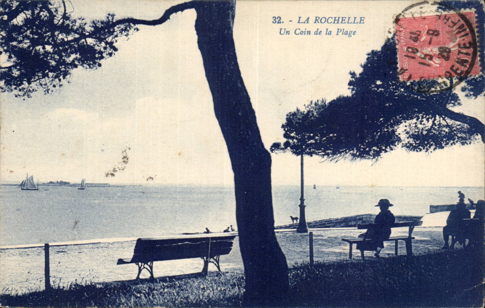 La Rochelle — Un Coin de la Plage — Éditeur : G. Albibiot, France, n° 32