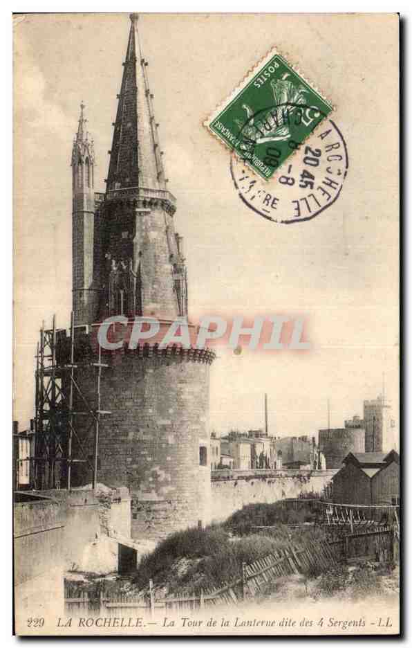 CPA La Rochelle La tour de la lanterne dite des quatre sergents