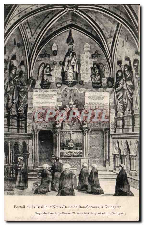 CPA Portail de la basilique de Bon Secours a Guingamp