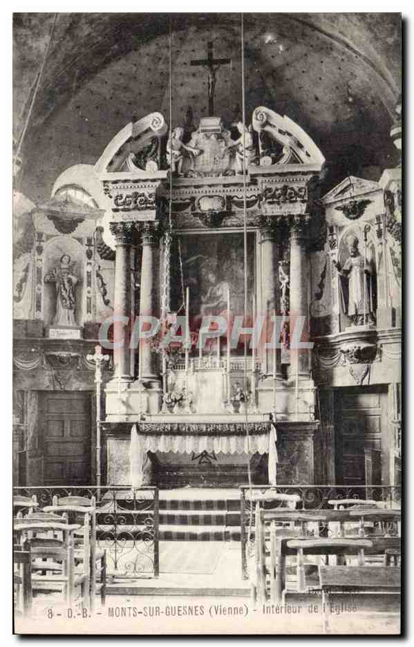 CPA Monts sur Guesnes Interieur de l eglise 