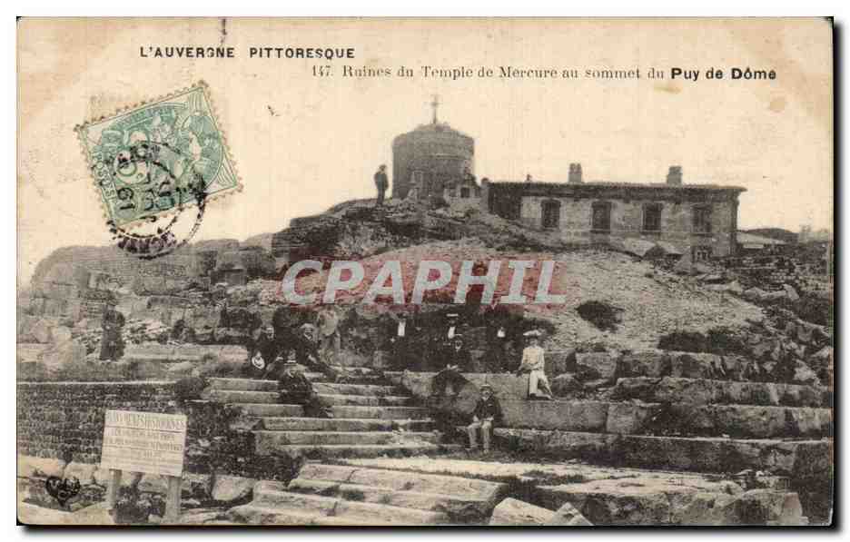 Ruinen des Tempels Merkur am Gipfel des Puy de Dôme — L'Auvergne Pittoresque, n°147
