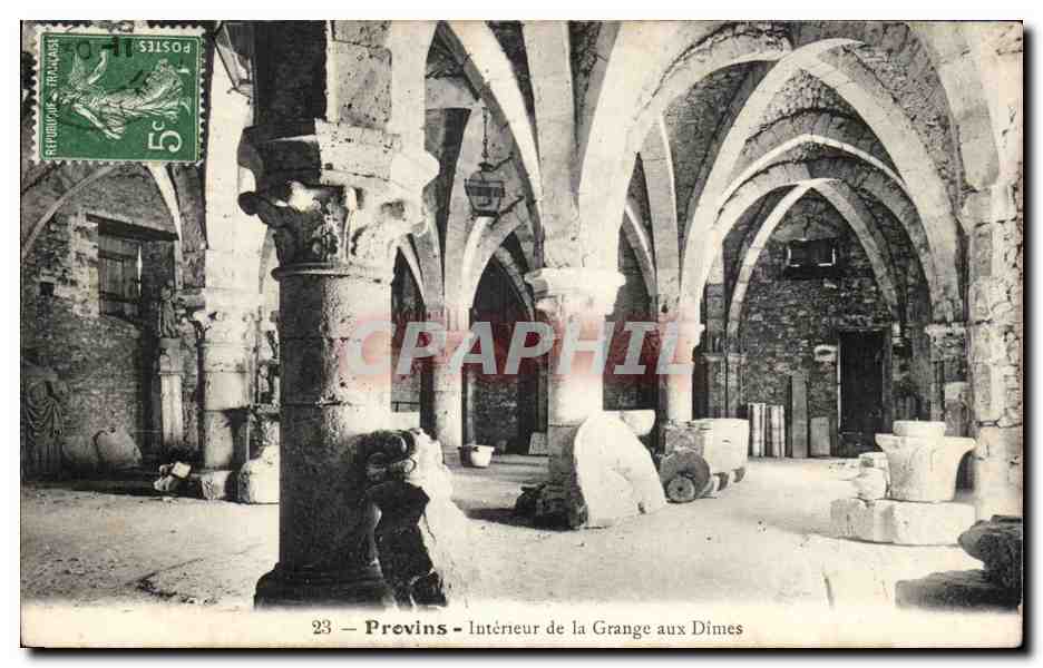 Previns — Intérieur de la Grange aux Dîmes — Collection Firmin Louis à Provins