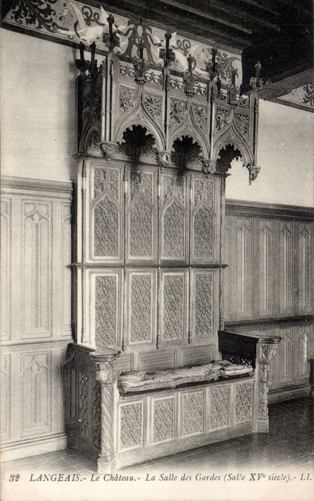 Langeais - Le Chateau - La Salle des Gardes - CPA 