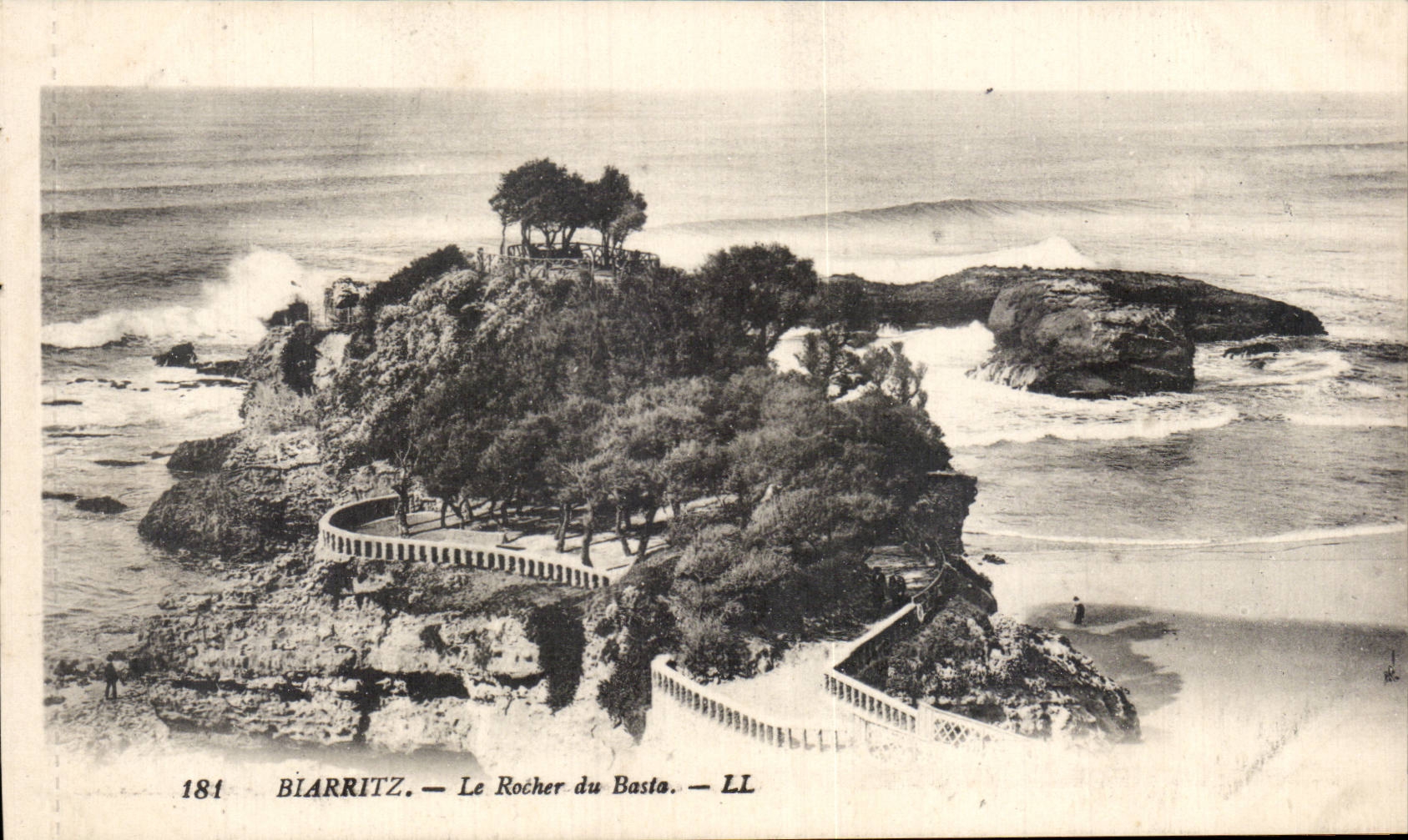 CPA Biarritz Le rocher du Basta