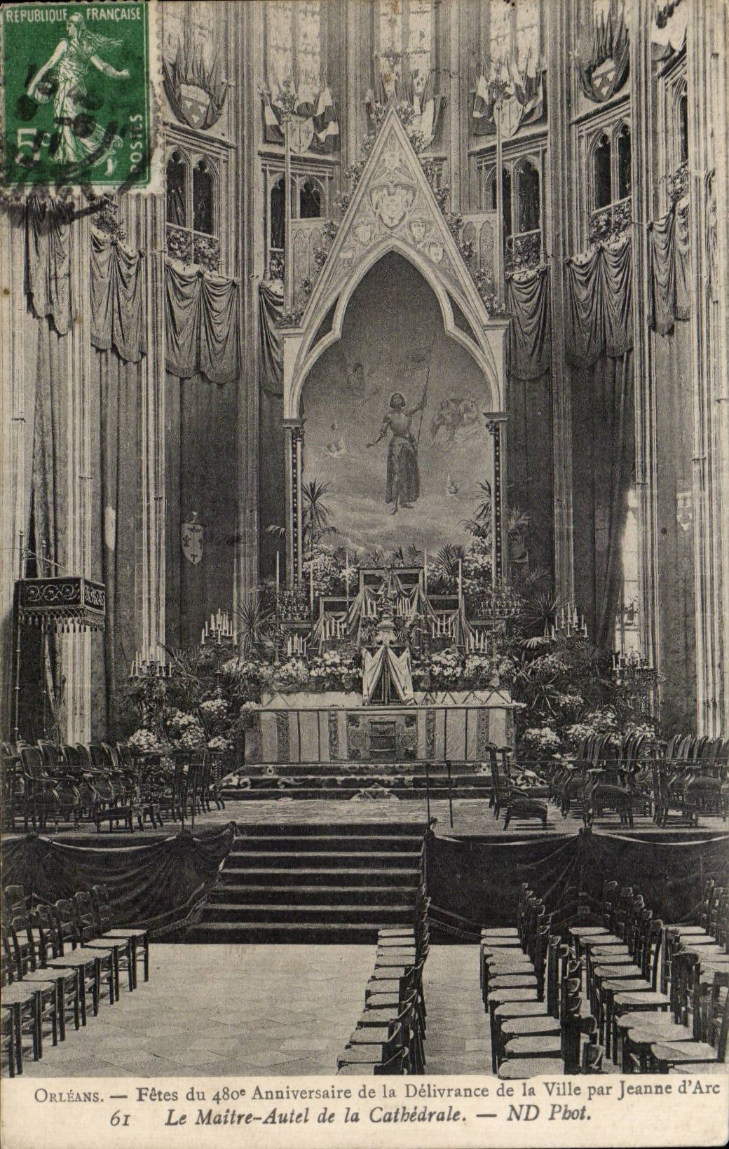 CPA Orleans Le maitre autel de la cathedrale FEtes du 480eme anniversaire de la DElivrance de la ville par Jeanne d arc