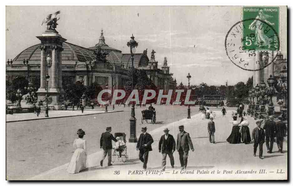 CPA Paris Le grand palais et le pont Alexandre III