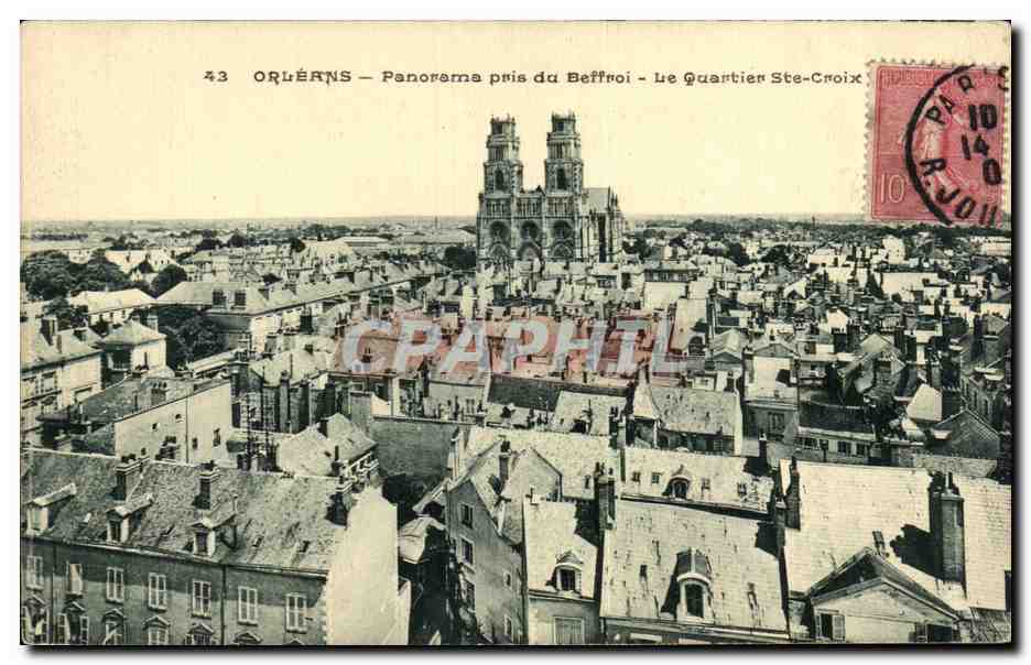 CPA Orleans Panorama pris du beffroi Le quartier Ste Croix 