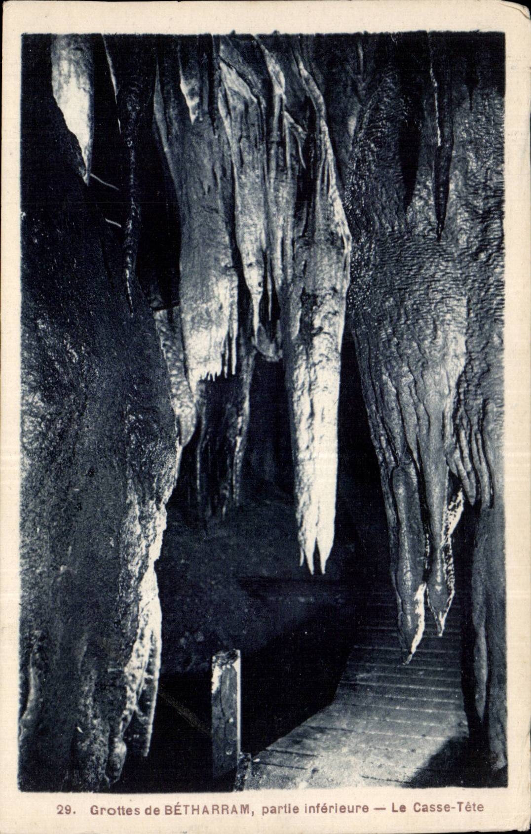 CPA Grottes de Betharram Le casse tete