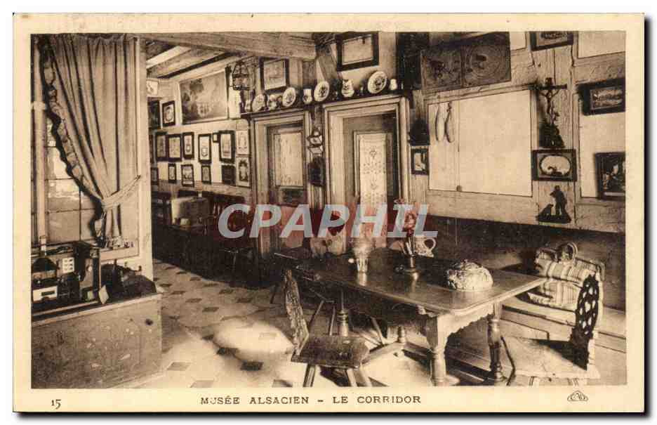 CPA Strasbourg Le corridor Musee alsacien 