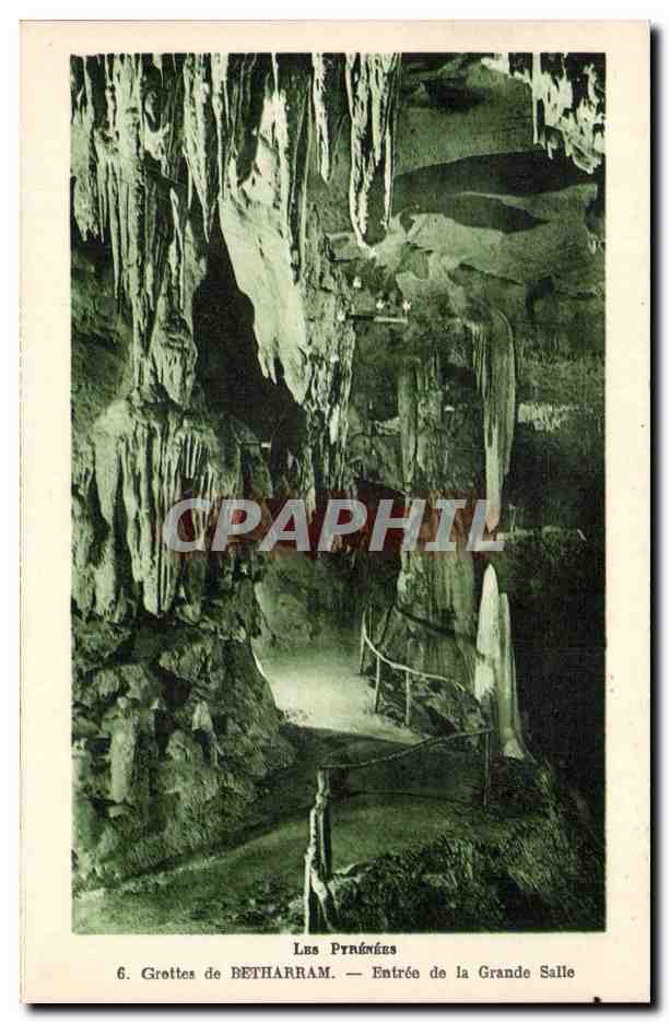 CPA Grottes de Betharram Entree de la grande salle