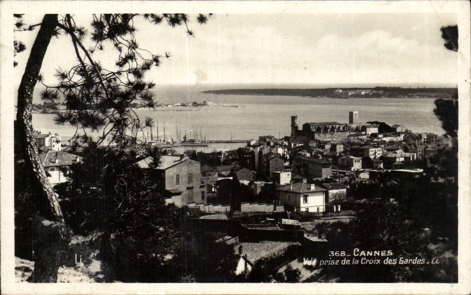 CPA Cannes Vue prise de la croix des gardes