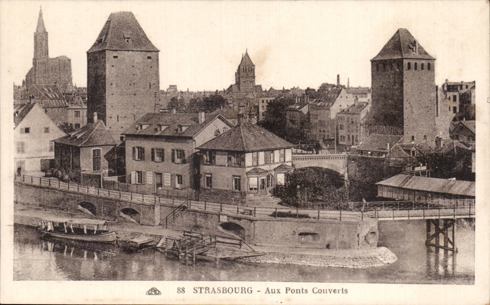 CPA Strasbourg Aux ponts couverts