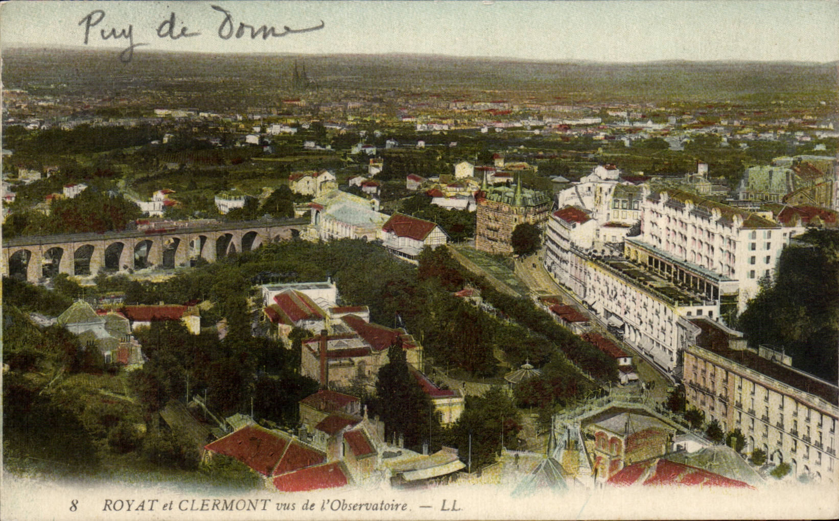 CPA Auvergne Royat et Clermont vus de l observatoire