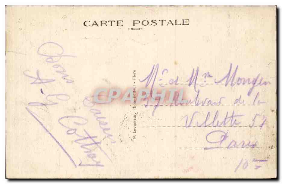 CPA Bagnoles de l orne Place de la Republique — Rückseite