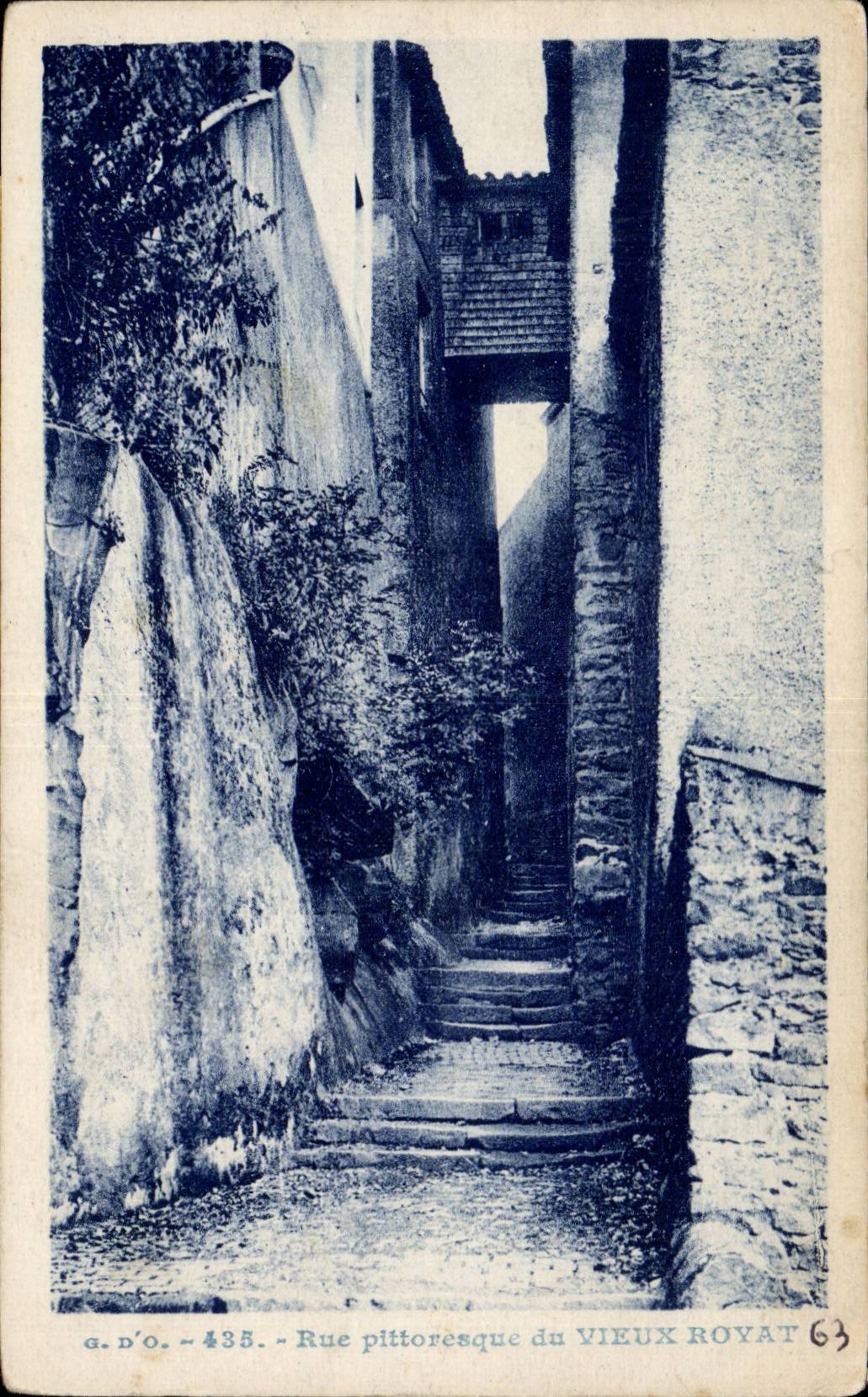 Rue pittoresque du Vieux Royat — éditeur J. Gousteifanges, n° 435