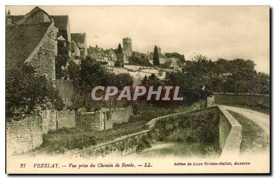 Vezelay — Vue prise du Chemin de Ronde — Édition Luxe Tridon-Gallot, Auxerre