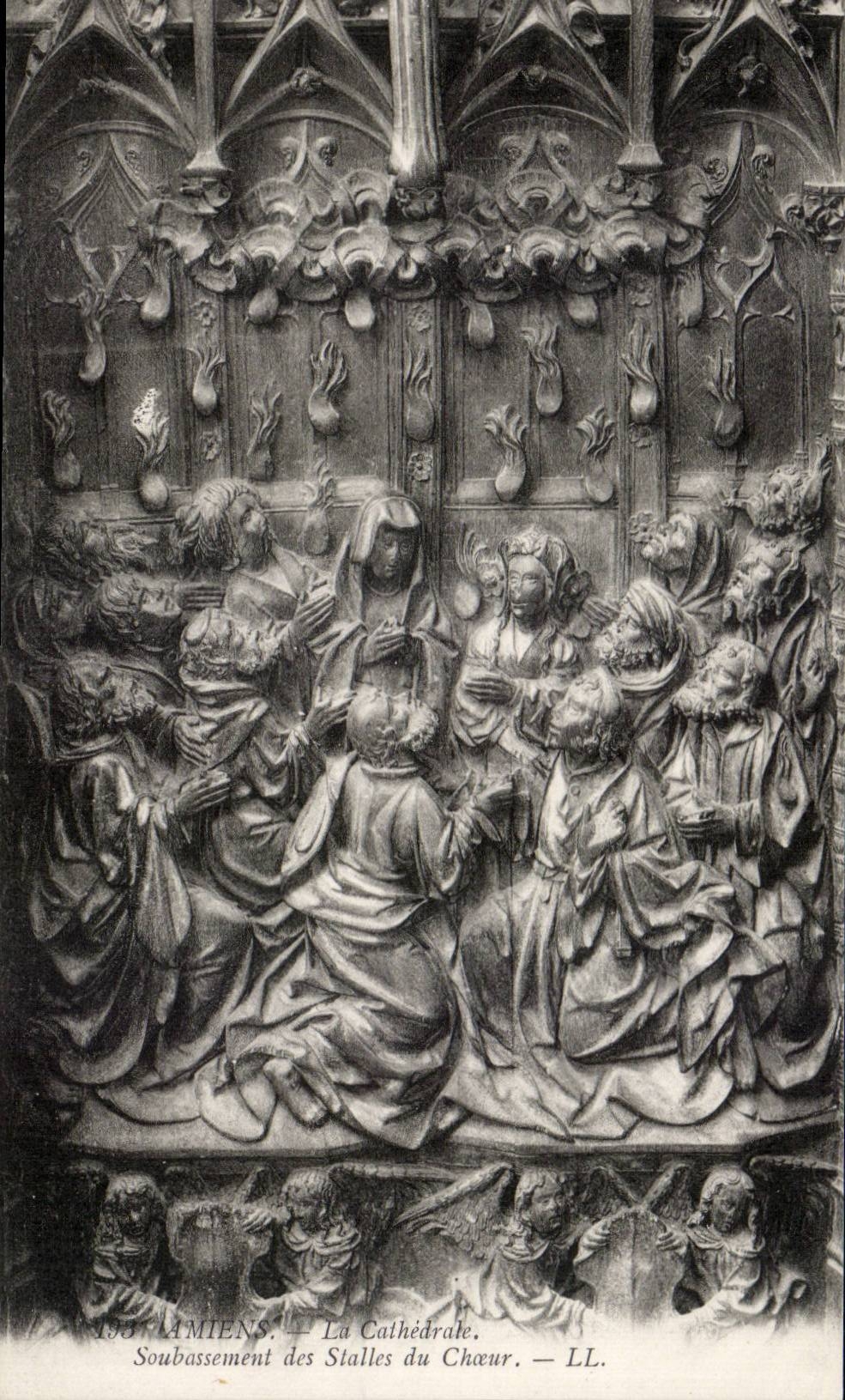 CPA Amiens La cathedrale Soubassement des stalles du choeur