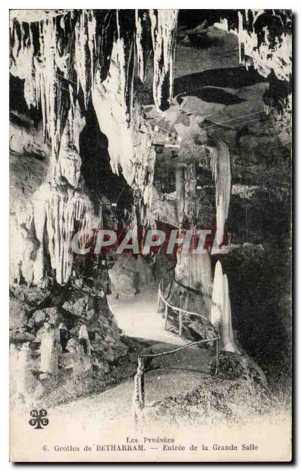 Grottes de BETHARRAM — Entrée de la Grande Salle — Les Pyrénées