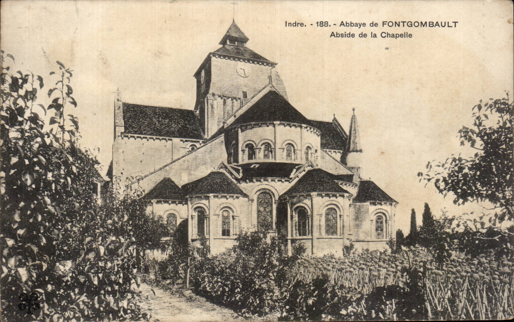 CPA Abbaye de Fontgombault Abside de la chapelle