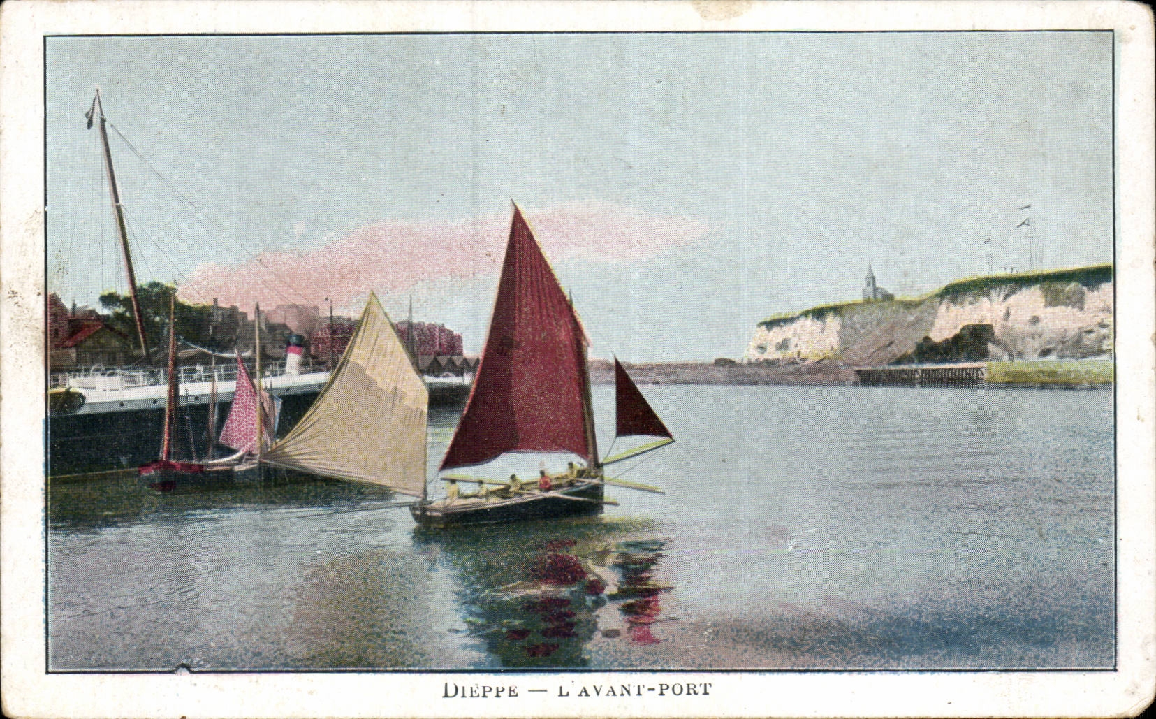 CPA Dieppe L avant port Bateau