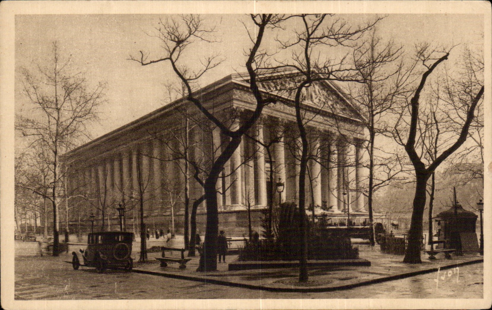 CPA Paris Eglise de la Madeleine 